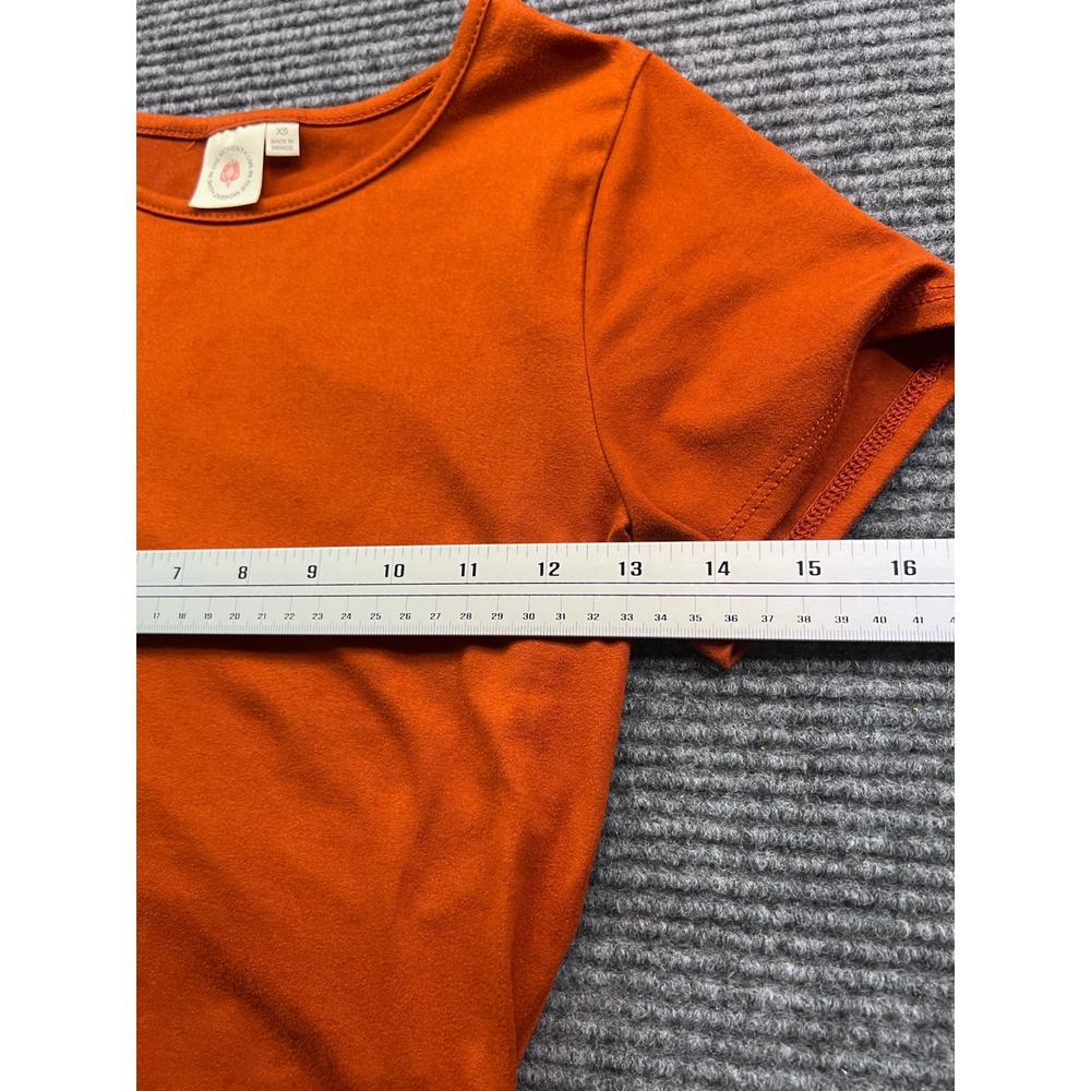 Live In The Moment Womens XS Burnt Orange Rust Short Sleeve Crop Top Baby Tee - Picture 3 of 6